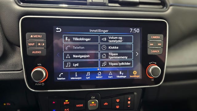 2019 NISSAN LEAF - 38