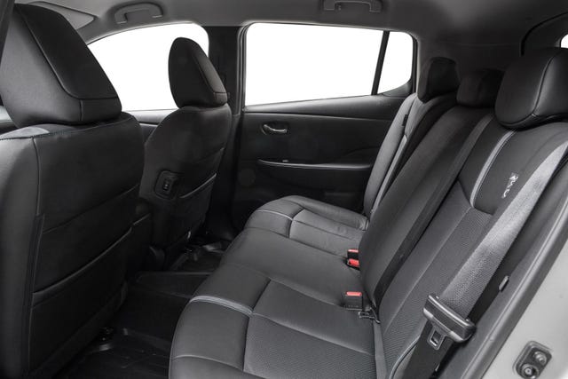 2019 NISSAN LEAF - 13