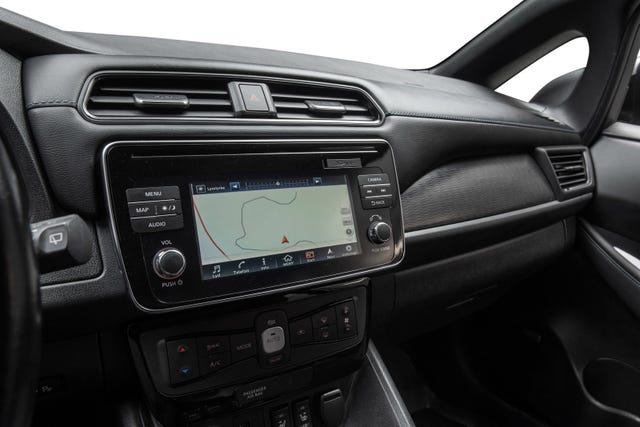 2019 NISSAN LEAF - 20