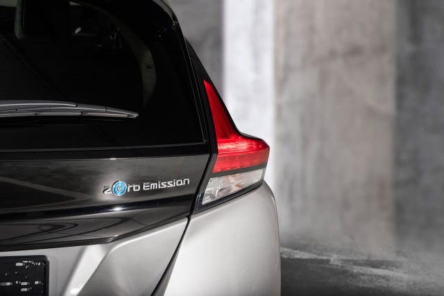 2019 NISSAN LEAF - 8