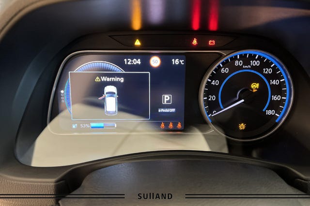 2019 NISSAN LEAF - 12