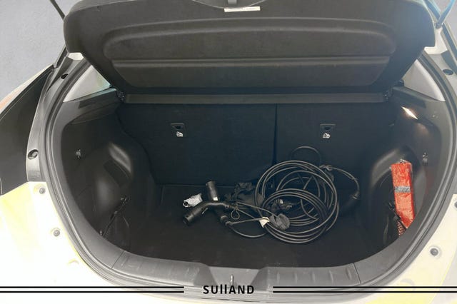 2019 NISSAN LEAF - 18