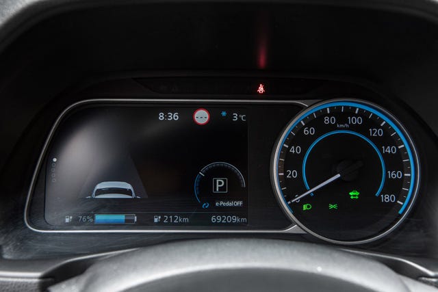 2019 NISSAN LEAF - 16