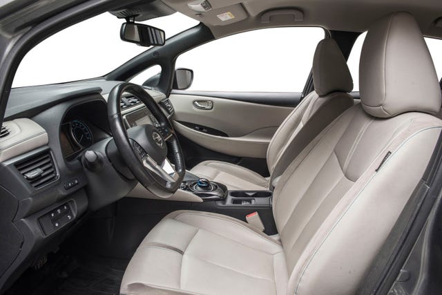 SJNFAAZE1U0052663 2019 NISSAN LEAF-5