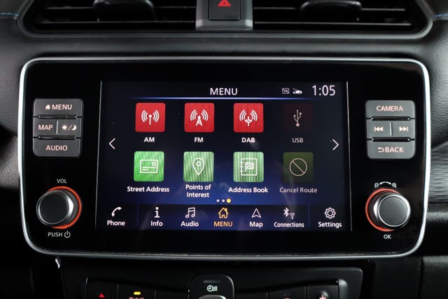 2019 NISSAN LEAF - 31