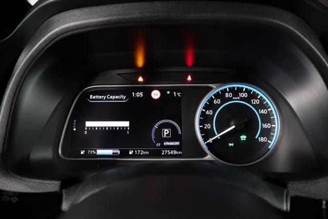 2019 NISSAN LEAF - 24