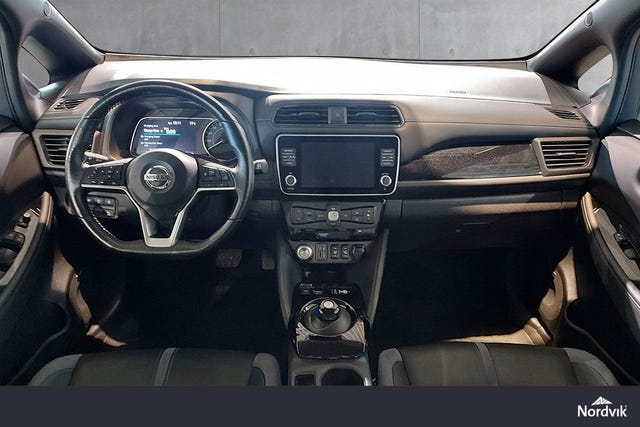 2021 NISSAN LEAF - 9