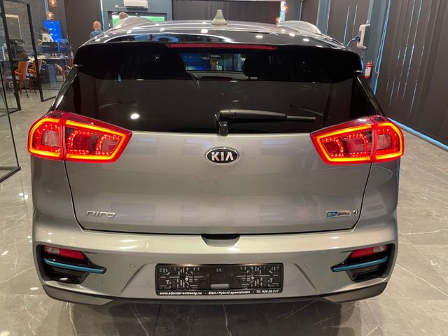 KNACC81GFK5007422 2019 KIA E-NIRO-4