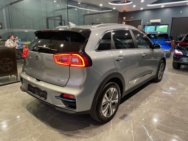 2019 KIA E-NIRO - 4