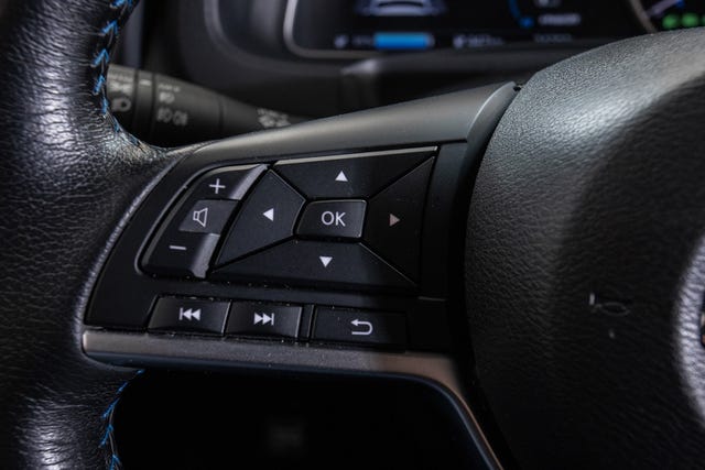 2021 NISSAN LEAF - 19