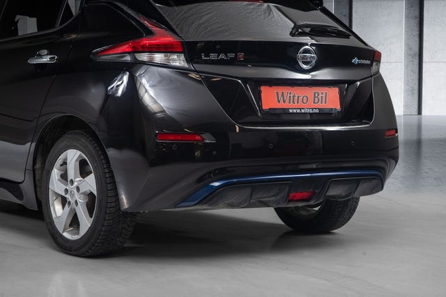 2021 NISSAN LEAF - 8