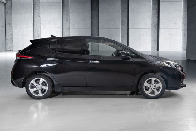SJNFAAZE1U0131902 2021 NISSAN LEAF-4
