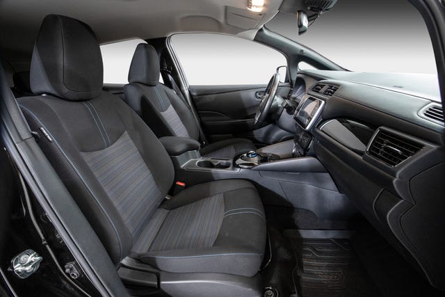 2021 NISSAN LEAF - 23