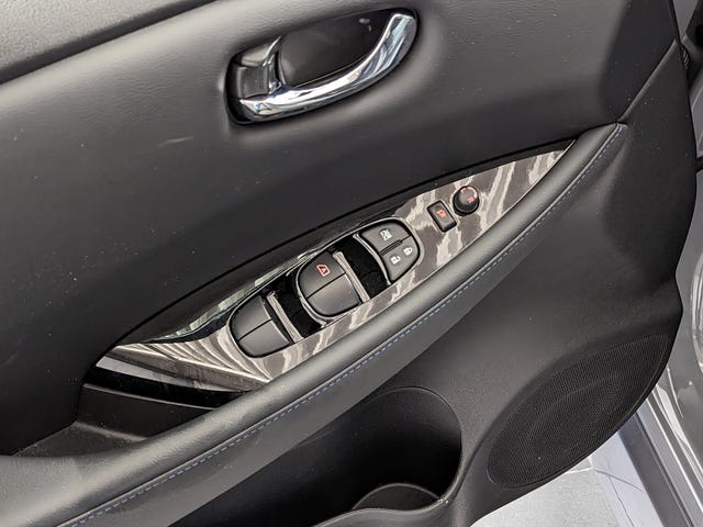 2021 NISSAN LEAF - 14