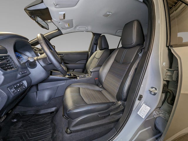 2021 NISSAN LEAF - 11