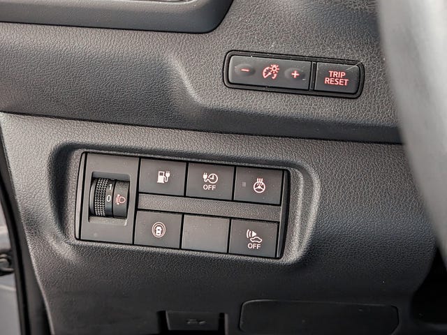 2021 NISSAN LEAF - 15