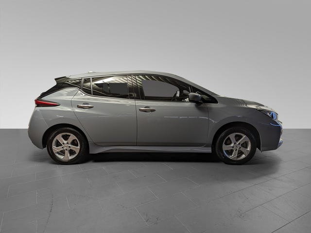 SJNFAAZE1U0124172 2021 NISSAN LEAF-2
