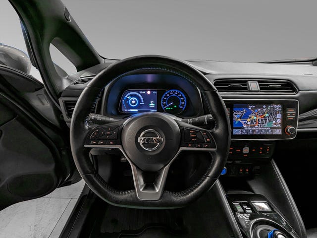 2021 NISSAN LEAF - 16