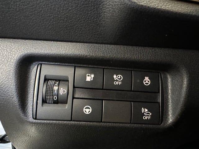 2021 NISSAN LEAF - 14