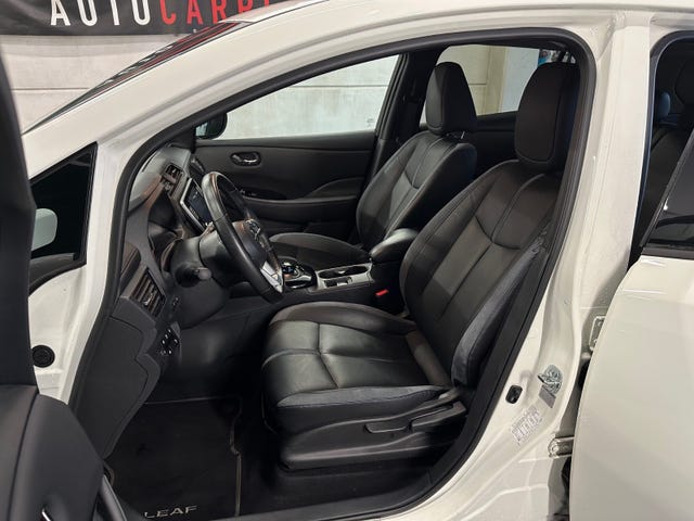 2021 NISSAN LEAF - 12