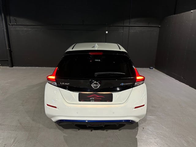 2021 NISSAN LEAF - 8