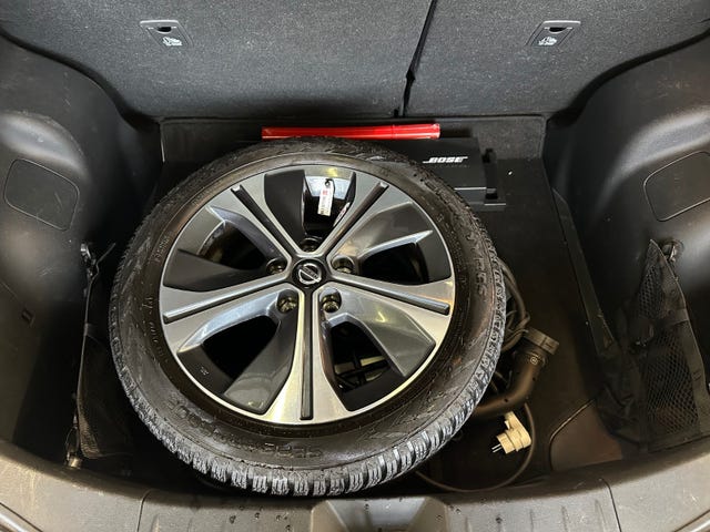 2021 NISSAN LEAF - 25
