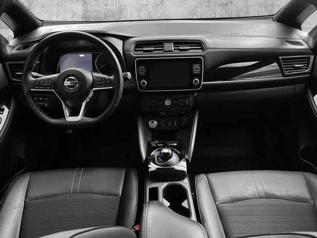 2021 NISSAN LEAF - 16