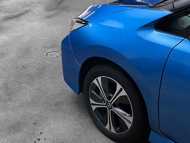 2021 NISSAN LEAF - 7