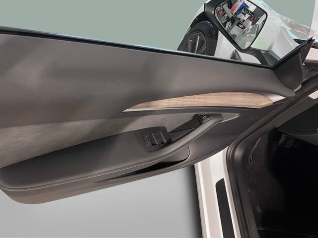 2022 TESLA MODEL 3 - 10