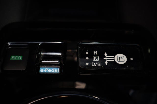 2019 NISSAN LEAF - 45