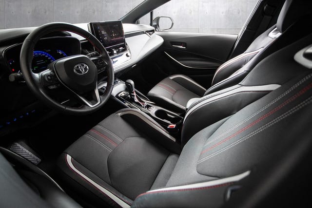 2022 TOYOTA COROLLA - 10