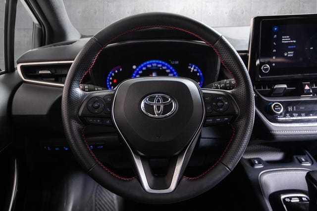 2022 TOYOTA COROLLA - 11
