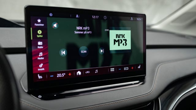 2021 SKODA ENYAQ - 28