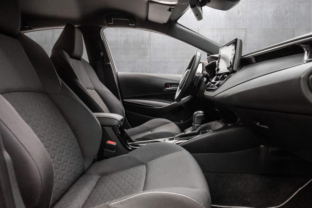2020 TOYOTA COROLLA - 12