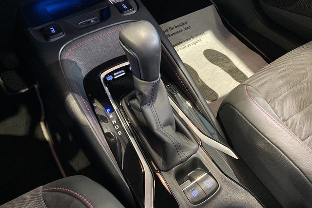 2020 TOYOTA COROLLA - 24