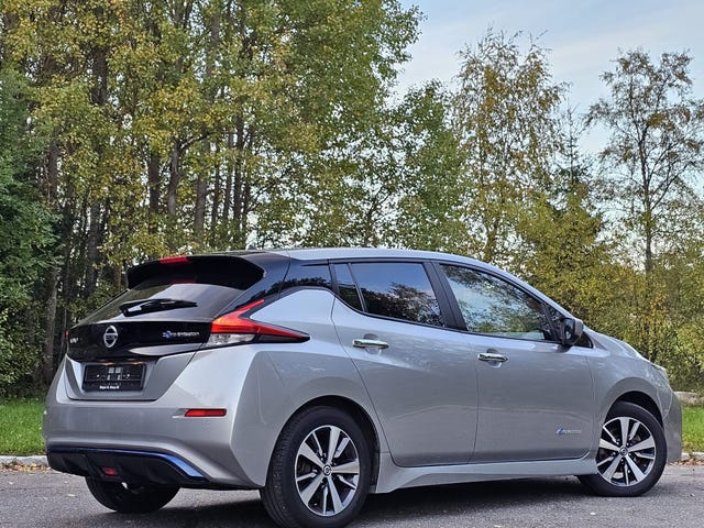2019 NISSAN LEAF - 7