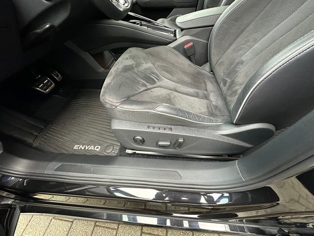 2022 SKODA ENYAQ - 13