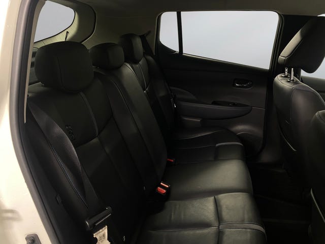 2019 NISSAN LEAF - 20