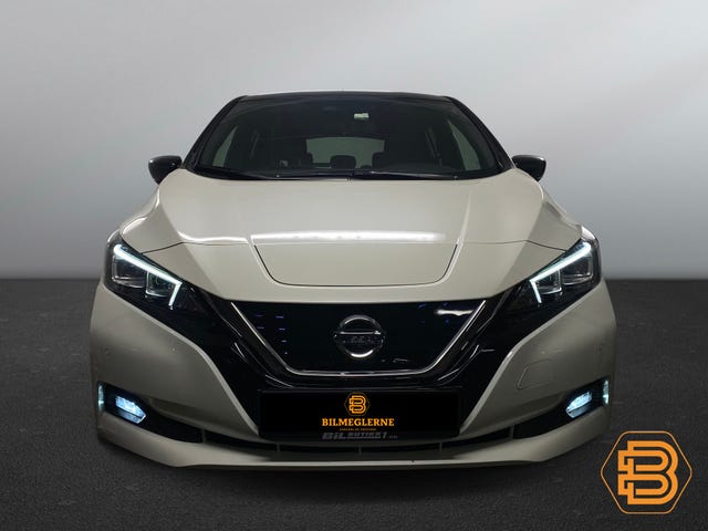 2019 NISSAN LEAF - 10