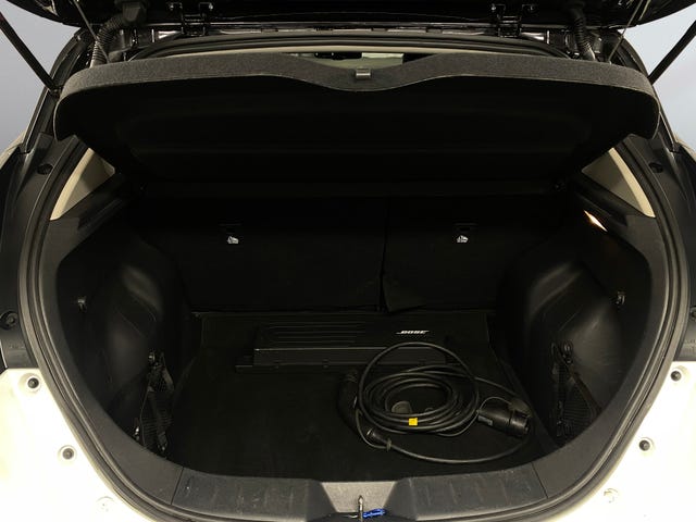 2019 NISSAN LEAF - 23