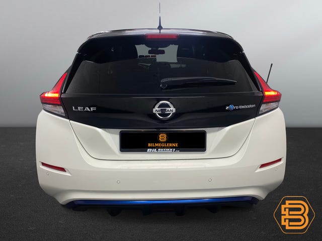 2019 NISSAN LEAF - 12