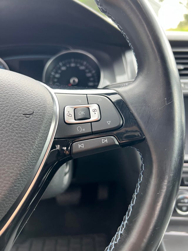 2015 VOLKSWAGEN GOLF - 10