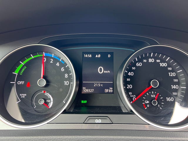 2015 VOLKSWAGEN GOLF - 12