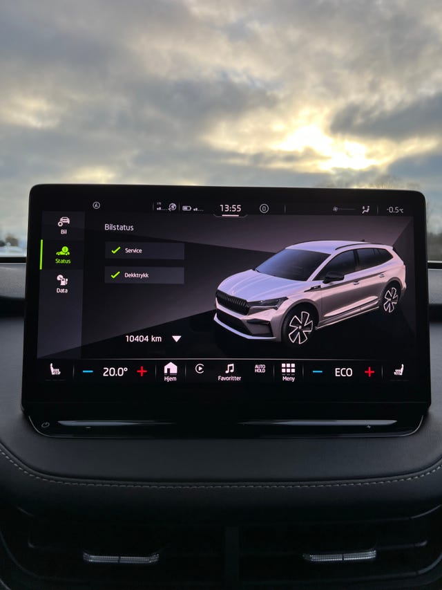 2022 SKODA ENYAQ - 23