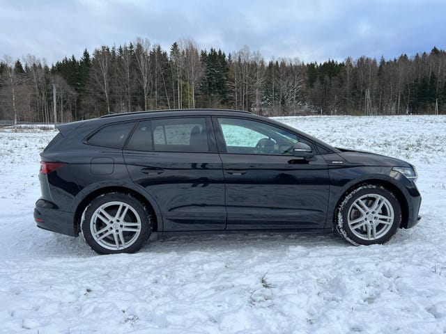 TMBJC9NY6NF062179 2022 SKODA ENYAQ-5