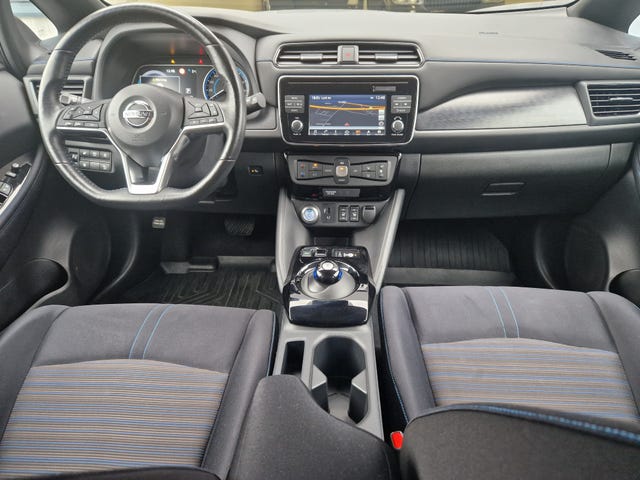 2019 NISSAN LEAF - 9
