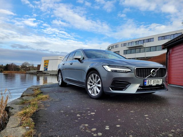 2019 VOLVO V90 - 37