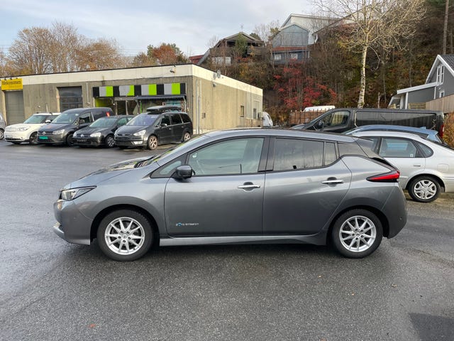 2019 NISSAN LEAF - 8