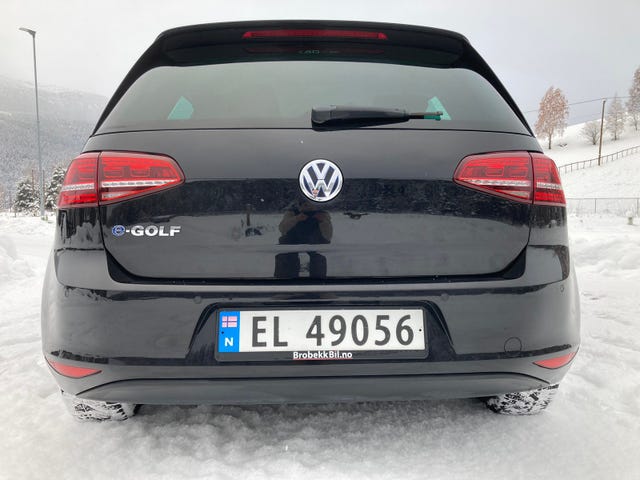 2015 VOLKSWAGEN GOLF - 11
