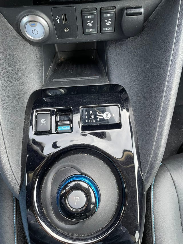 2019 NISSAN LEAF - 8
